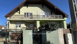 Eladó családi ház Hajdúsámson