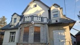 Eladó lakás Gyömrő