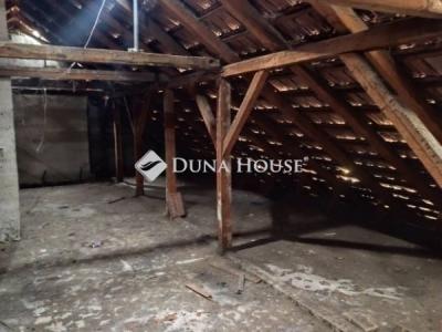 Eladó családi ház Monor