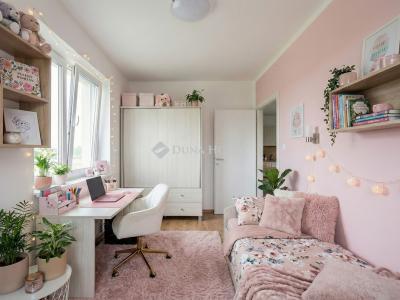 Eladó családi ház Monor