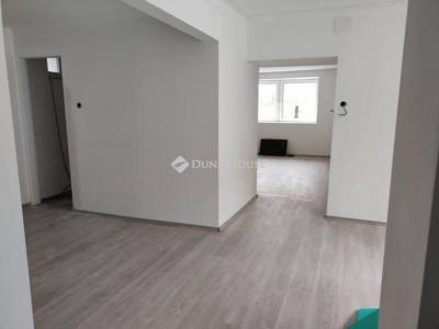 Eladó családi ház Kánya