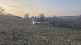 Eladó külterületi telek Siófok