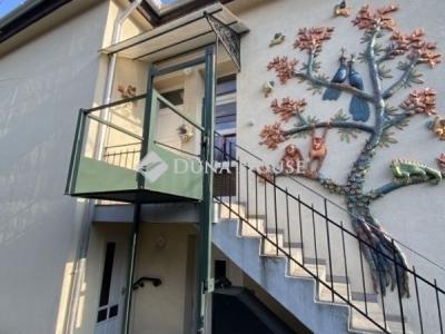 Eladó családi ház Budapest