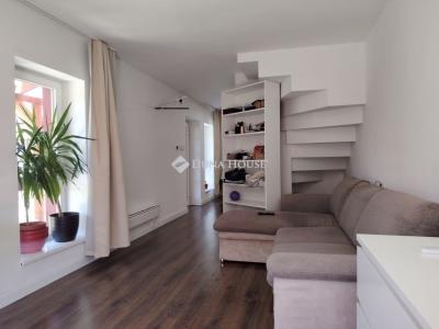 Eladó családi ház Budapest