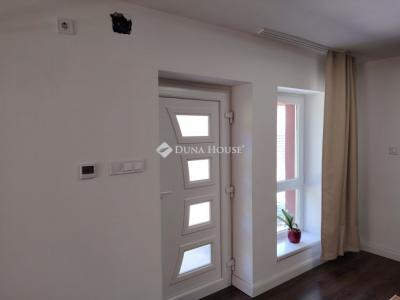 Eladó családi ház Budapest