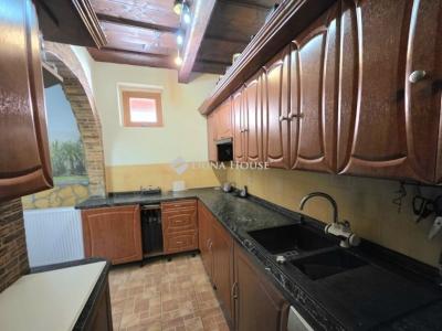 Eladó családi ház Zsámbok