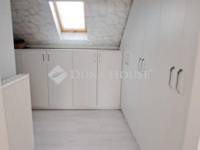 Eladó családi ház Őrbottyán