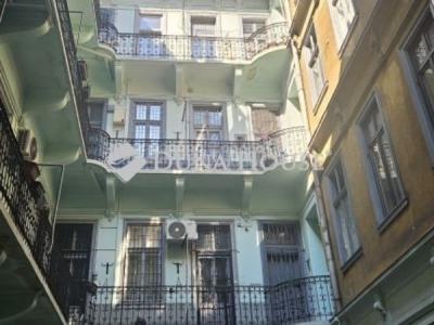 Eladó lakás Budapest