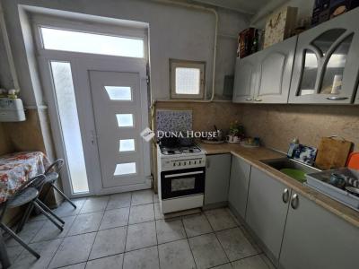 Eladó lakás Tiszafüred