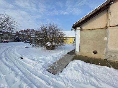 Eladó lakás Tiszafüred