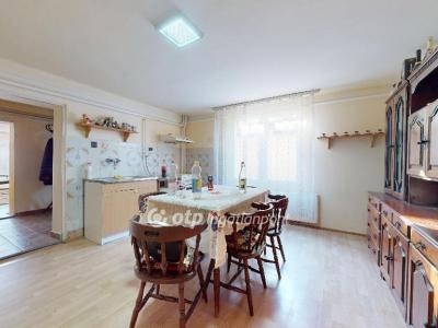 Eladó családi ház Gégény