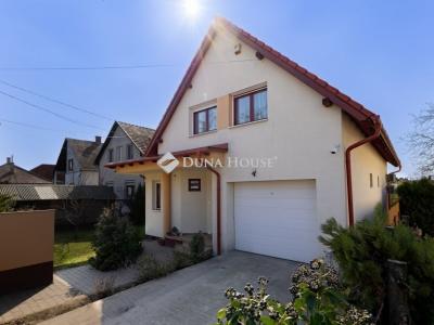 Eladó családi ház Budapest