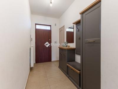 Eladó családi ház Budapest