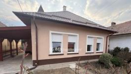 Eladó családi ház Budapest