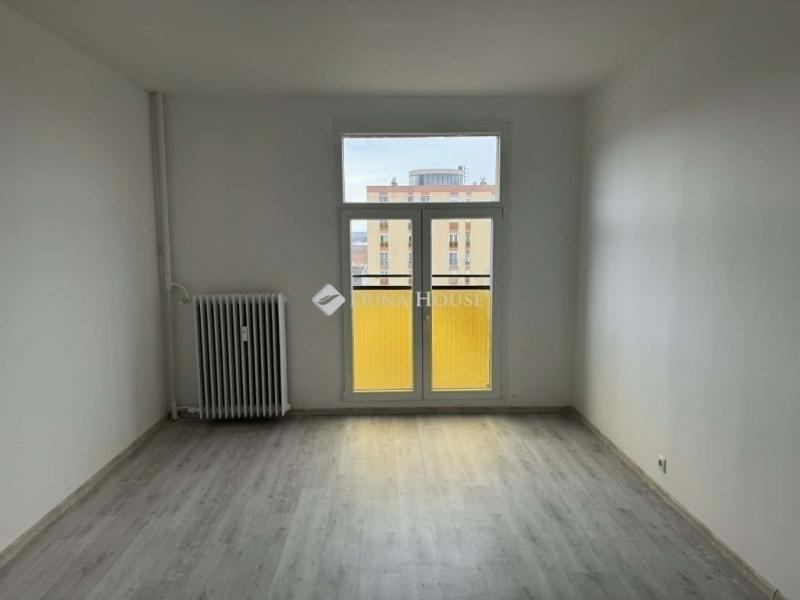 Eladó lakás Pécs