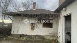 Eladó családi ház Ecser