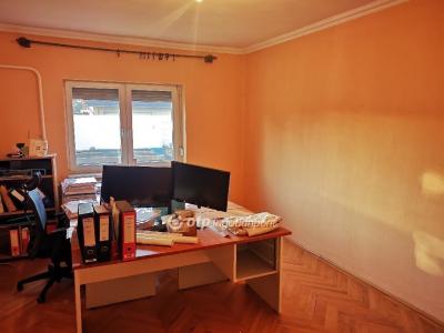 Eladó családi ház Budapest