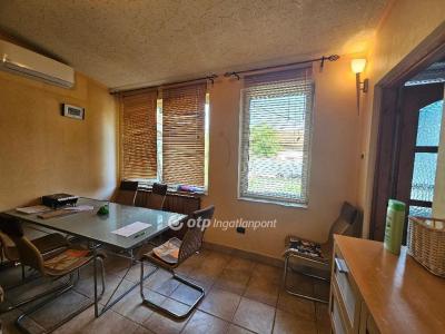 Eladó házrész Budapest