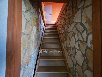 Eladó házrész Budapest