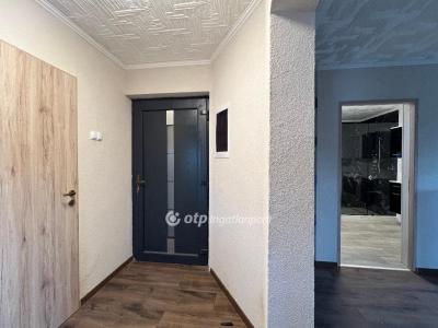 Eladó családi ház Budapest