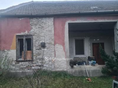 Eladó családi ház Budapest