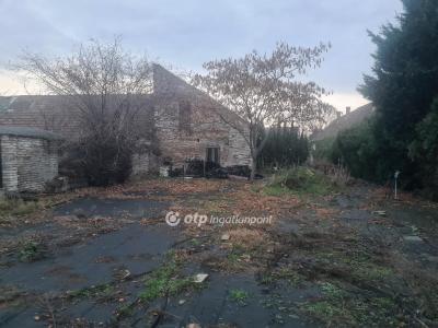 Eladó családi ház Budapest