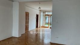 Eladó családi ház Budapest