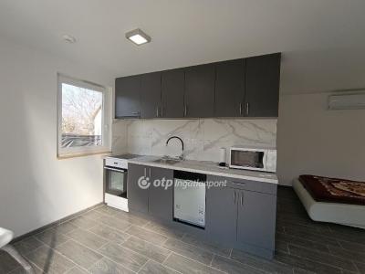 Eladó családi ház Érd