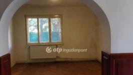 Eladó családi ház Érd