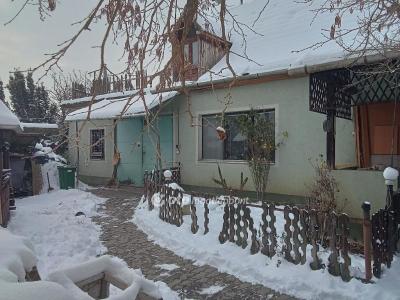 Eladó családi ház Érd