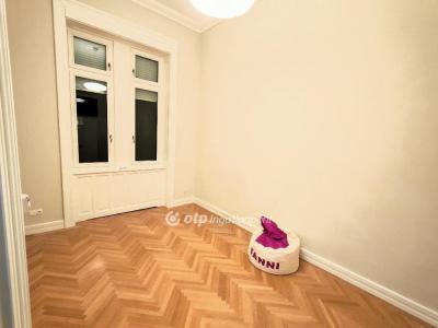 Eladó lakás Budapest