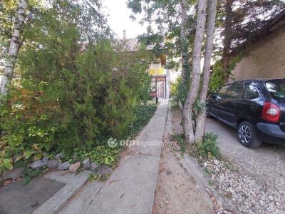 Eladó családi ház Pilisszántó