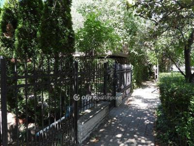 Eladó ikerház Budapest