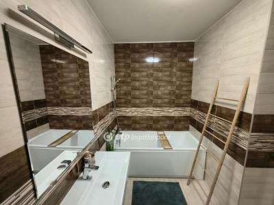 Eladó lakás Siófok