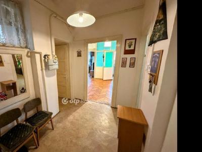 Eladó lakás Budapest