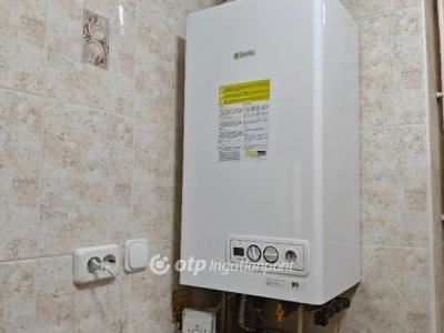 Eladó családi ház Budapest