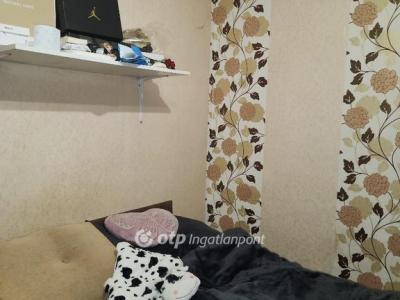 Eladó családi ház Budapest