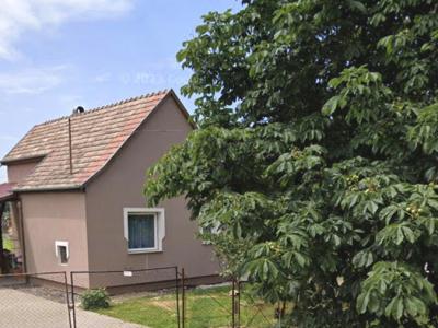 Eladó családi ház Balatonszabadi