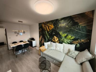 Eladó lakás Siófok