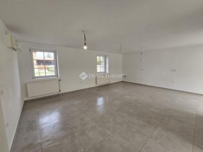 Eladó családi ház Szabadbattyán