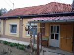 Eladó családi ház Komló