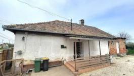 Eladó családi ház Abony