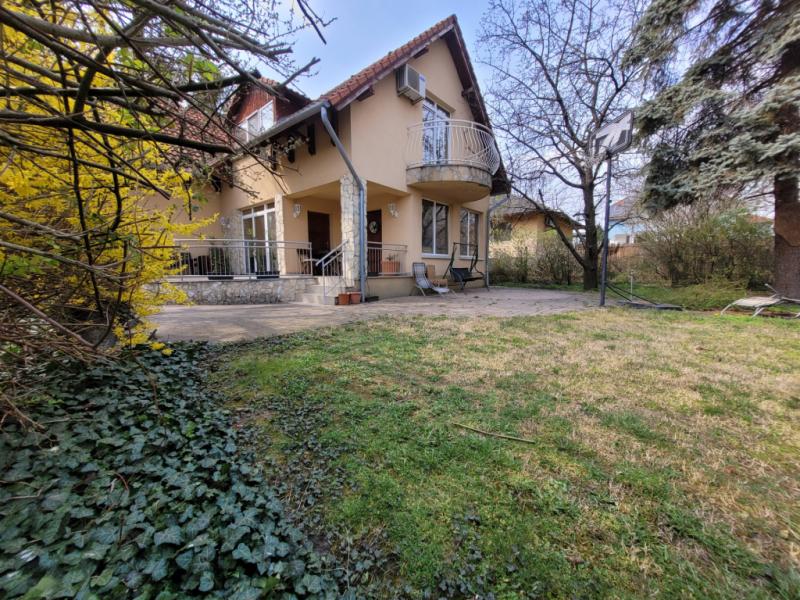 Eladó családi ház Kerepes