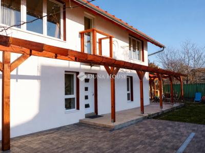 Eladó családi ház Budapest