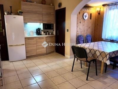 Eladó családi ház Budapest