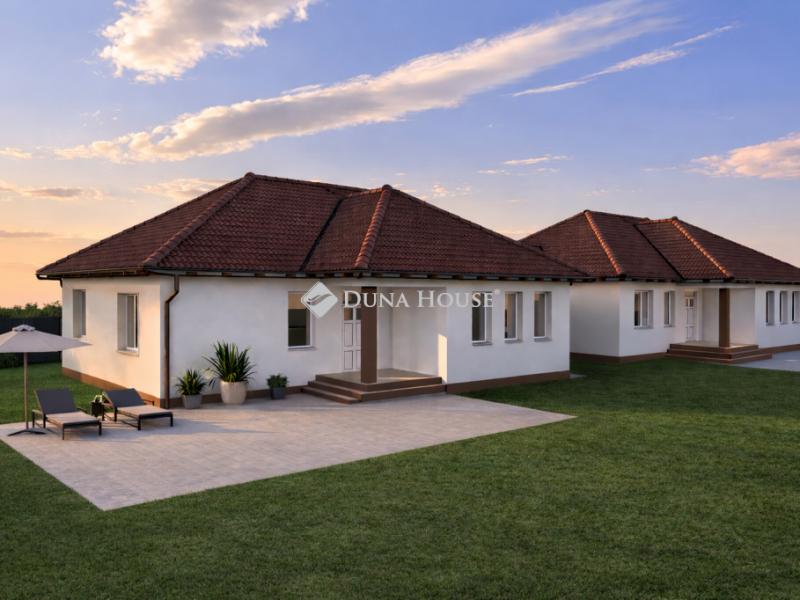 Eladó ikerház Monor