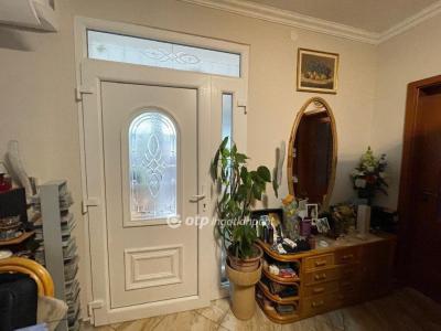 Eladó ikerház Budapest