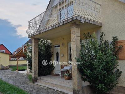 Eladó családi ház Kozármisleny