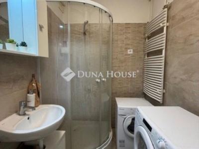 Eladó lakás Gyömrő