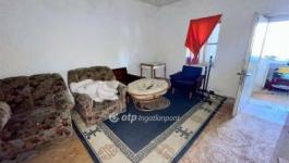 Eladó házrész Csongrád